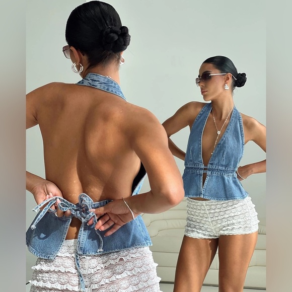 Princess Polly Tops - Princess Polly Sequoia Denim Halter Top in Blue Size 6 NWT